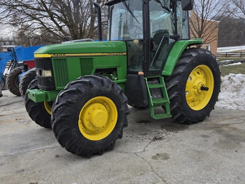 1995 JOHN DEERE 7400