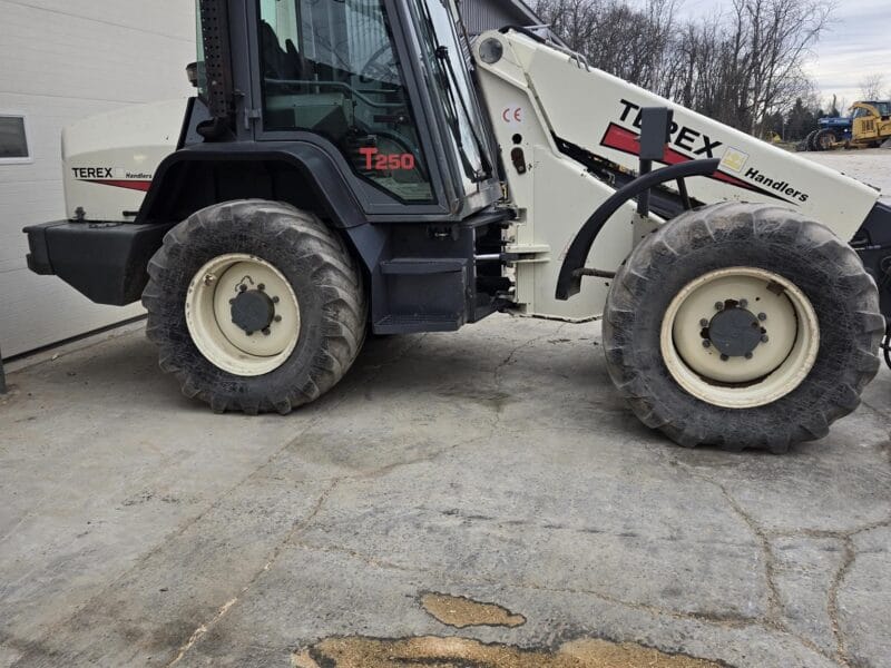 2004 TEREX T250