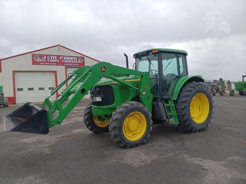 2007 John Deere 6715