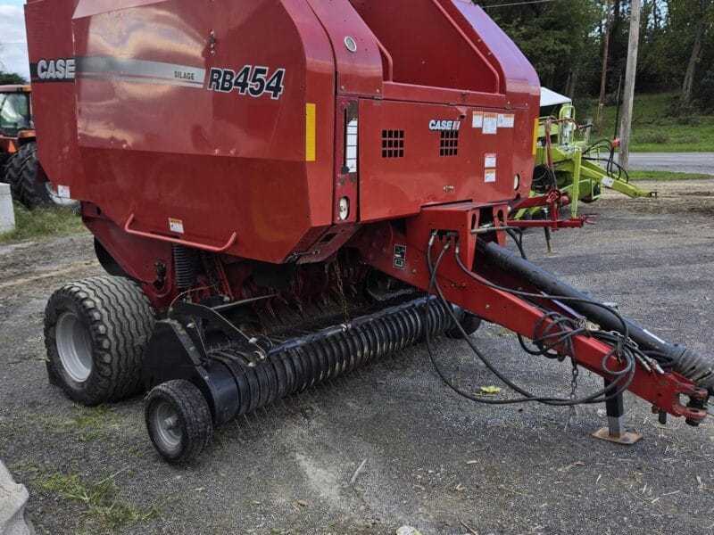 2011 CASE IH RB454