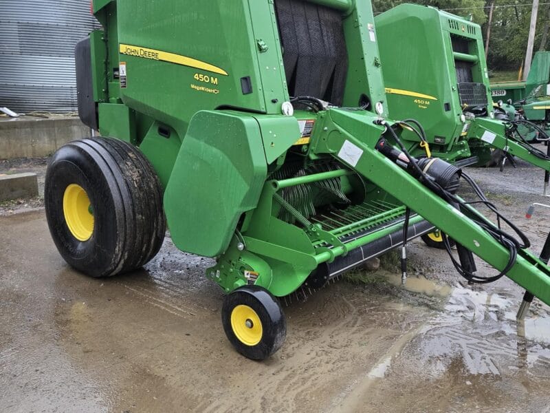 2023 JOHN DEERE 450M SILAGE