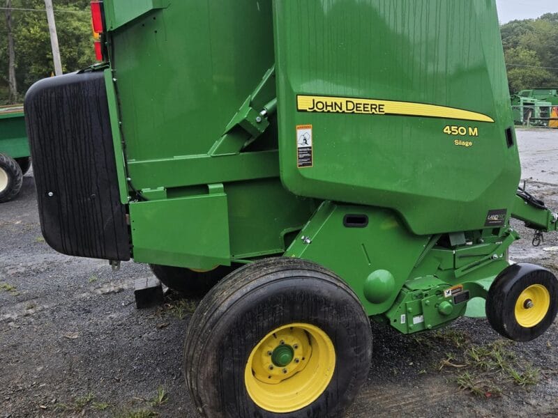 2023 JOHN DEERE 450M SILAGE