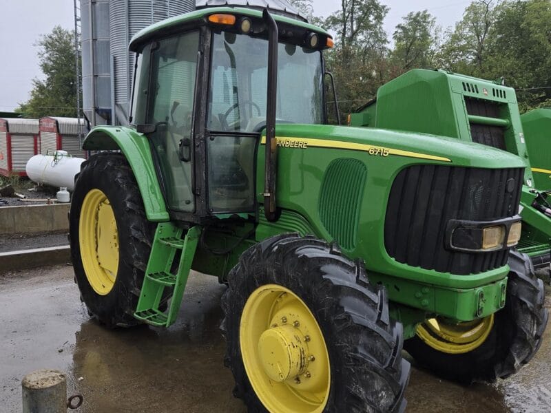 JOHN DEERE 6715