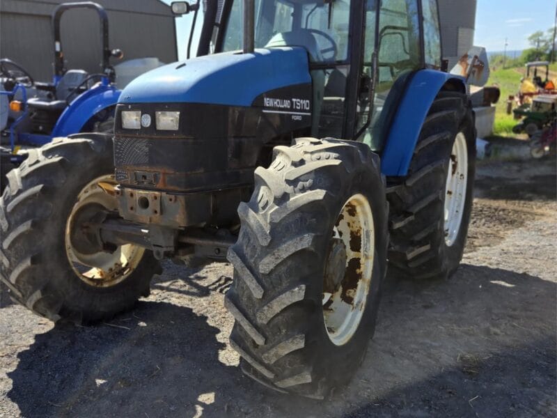 NEW HOLLAND TS110