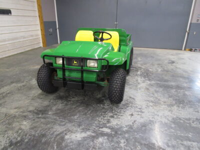 John Deere Gator 6X4