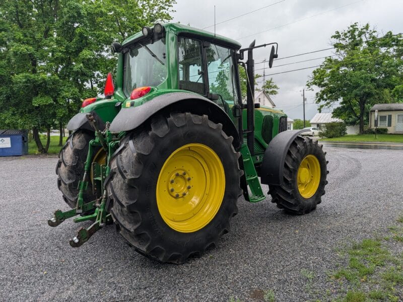 2004 John Deere 6820 Tractor