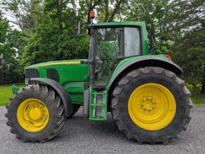 2004 John Deere 6820 Tractor