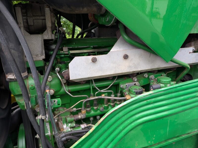2004 John Deere 6820 Tractor