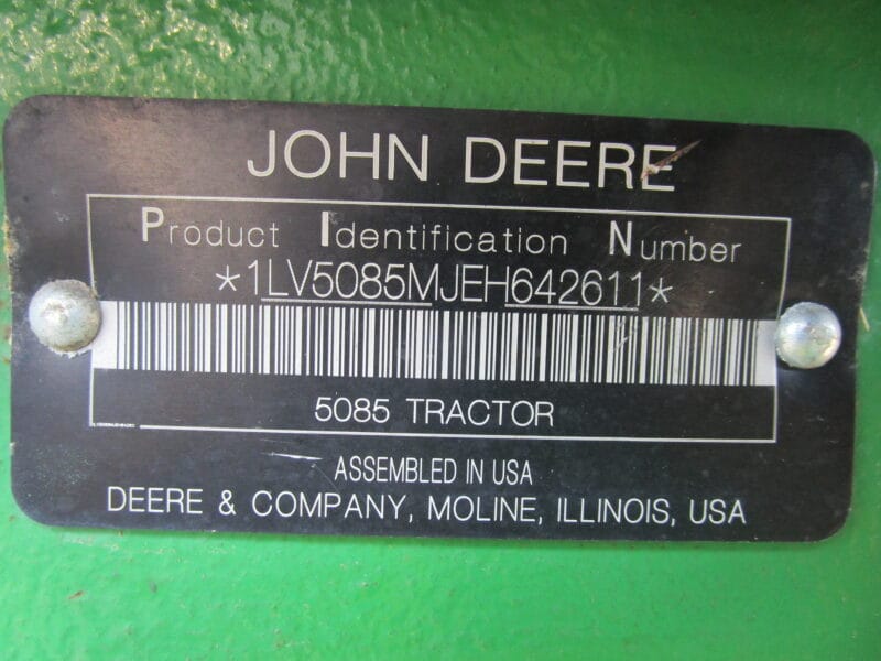 John Deere 5085M