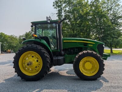 2010 John Deere 7830 Tractor