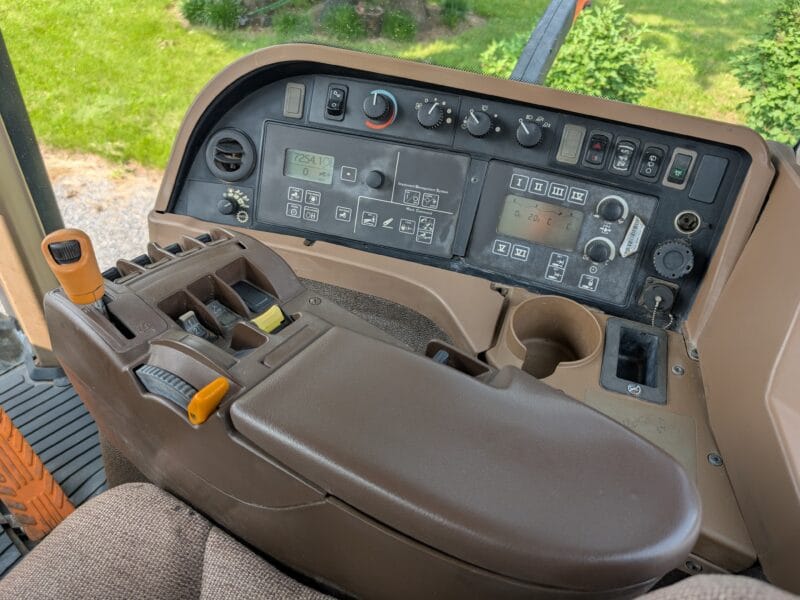 2010 John Deere 7830 Tractor