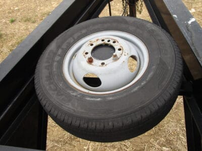 PJ 28' Gooseneck Trailer