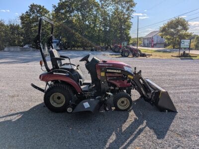 Yanmar SA Series SA223 Tractor Loader Mower