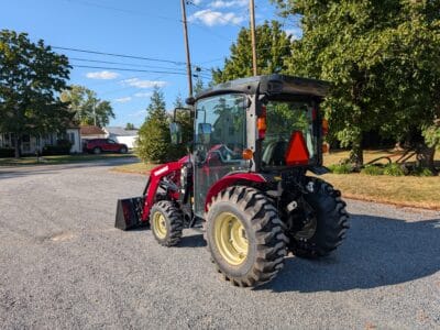 Yanmar YT Series YT235 Tractor Loader Cab