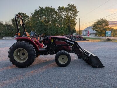 Yanmar YM Series YM347 Tractor Loader