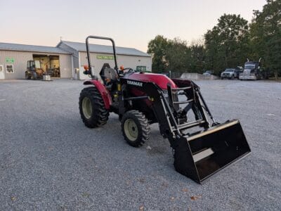 Yanmar YM Series YM232 Tractor Loader
