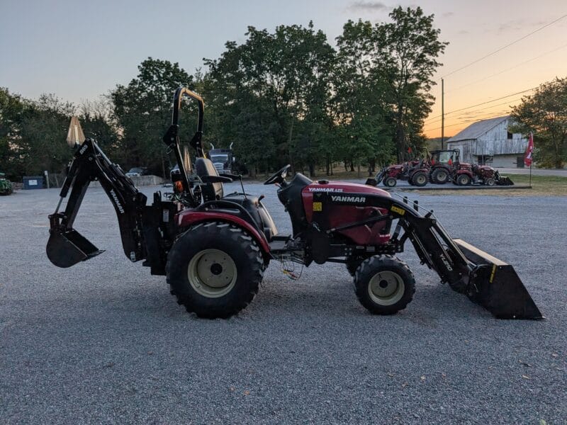 Yanmar SA Series SA425 Tractor Loader Backhoe
