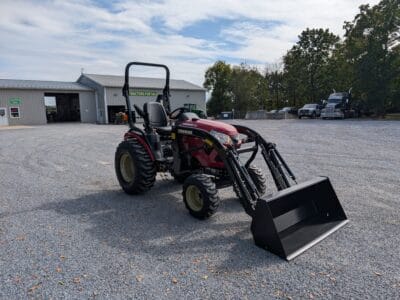 Yanmar SA Series SA425 Tractor Loader
