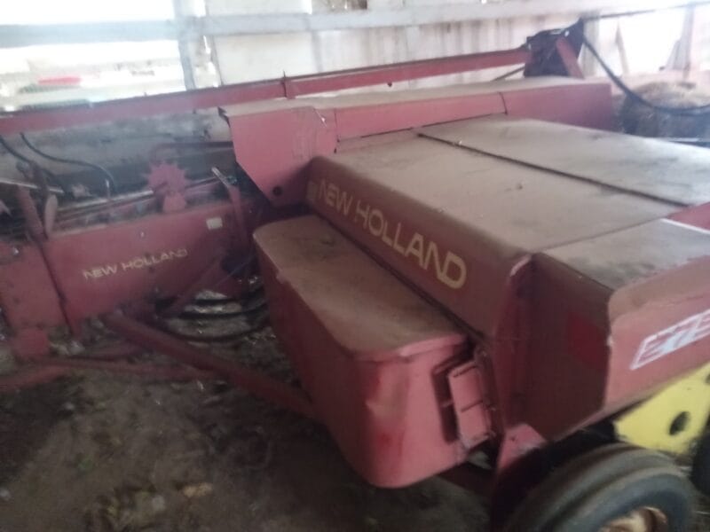 New holland 275 baler