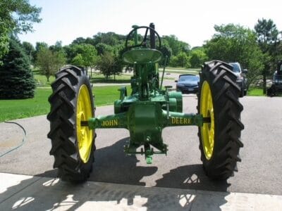 John Deere 1938 Unstyled A Fully Restored with Certificate of Origin